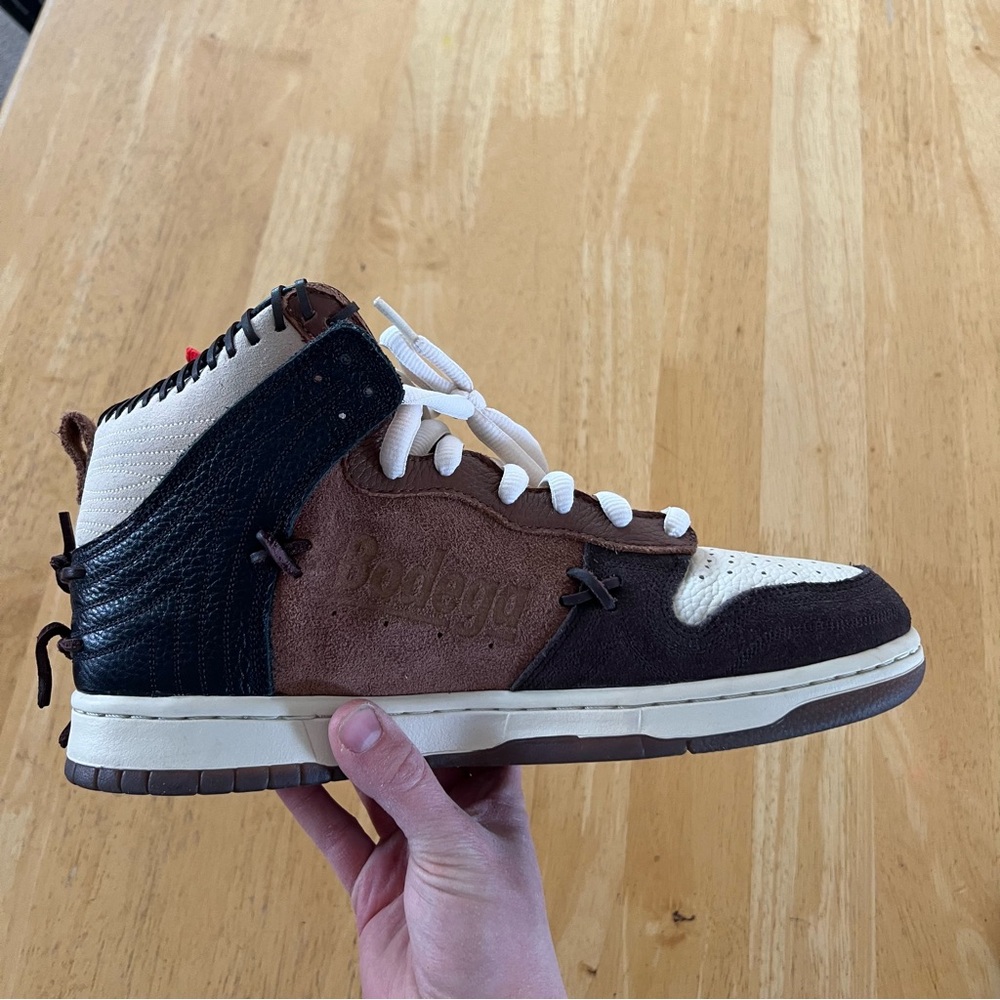 Nike Men’s Bodega x Nike Dunk High legend, High-Top Sneakers - Picture 12 of 12